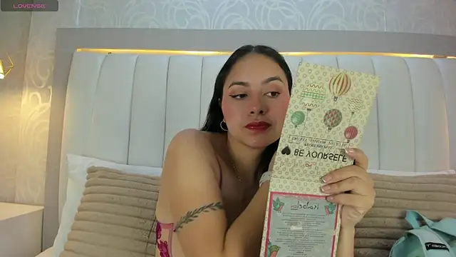 afrodytasky  online show from 01/25/25, 11:34