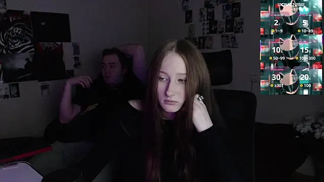 Snapshot of camcoupbang chatting on 10/01/25, 09:54 camcoupbang online show from 10/01/25, 09:54