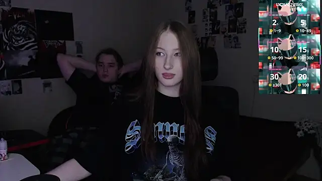 Snapshot of camcoupbang chatting on 10/07/25, 11:02 camcoupbang online show from 10/07/25, 11:02