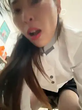 Snapshot of andii-1 chatting on 01/01/25, 01:58 andii-1 online show from 01/01/25, 01:58