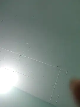 Snapshot of Luisf1267 chatting on 12/23/25, 04:21 Luisf1267 online show from 12/23/25, 04:21