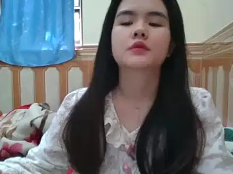 Yin-girl online show from 01/05/25, 05:51