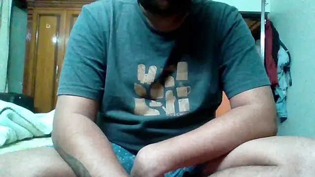 whoreboi98 online show from 01/05/25, 08:31