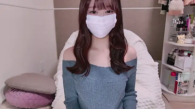 Snapshot of TsukasaSakai chatting on 01/11/25, 05:10 TsukasaSakai online show from 01/11/25, 05:10