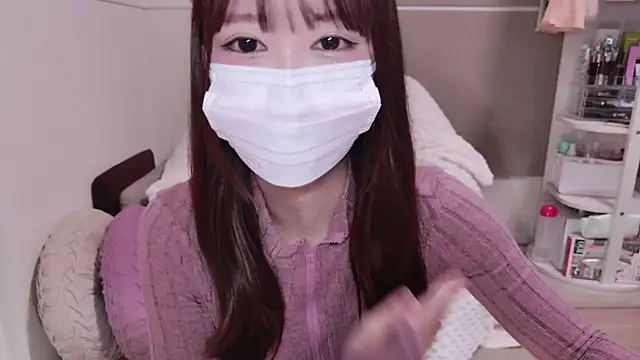 Snapshot of TsukasaSakai chatting on 01/26/25, 12:05 TsukasaSakai online show from 01/26/25, 12:05