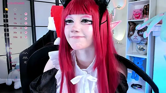 Snapshot of LilithLin chatting on 12/04/25, 12:42 LilithLin online show from 12/04/25, 12:42