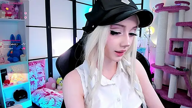 LilithLin online show from 04/17/26, 07:06