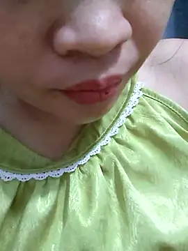 Snapshot of _Mira_69_ chatting on 06/17/26, 07:44 Mira 69 online show from 06/17/26, 07:44
