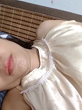 Snapshot of _Mira_69_ chatting on 06/26/26, 05:23 Mira 69 online show from 06/26/26, 05:23