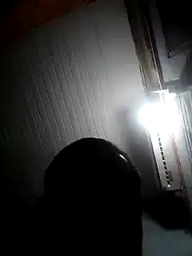 Snapshot of juanbenitez2 chatting on 10/07/25, 07:27 juanbenitez2 online show from 10/07/25, 07:27