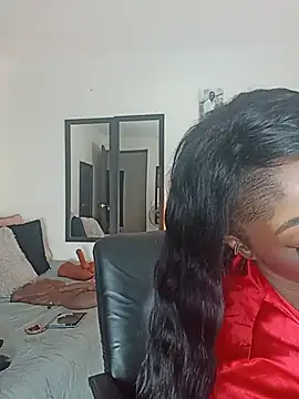 Snapshot of KimberlyBanks2 chatting on 06/30/26, 10:27 KimberlyBanks2 online show from 06/30/26, 10:27