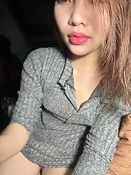 Snapshot of Wettpussyxx chatting on 12/17/25, 02:34 Wettpussyxx online show from 12/17/25, 02:34