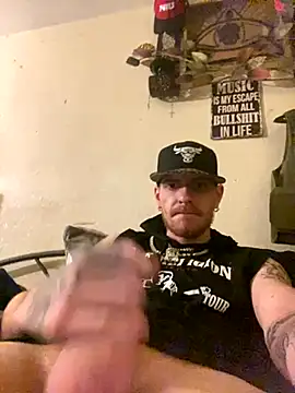 Snapshot of CityBoy75211 chatting on 09/23/25, 04:15 CityBoy75211 online show from 09/23/25, 04:15