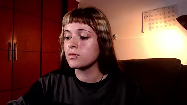 NEXT DOOR GIRL  online show from 10/28/25, 10:23