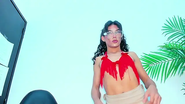 Snapshot of Briyit_Doll chatting on 01/31/25, 10:31 Briyit Doll online show from 01/31/25, 10:31