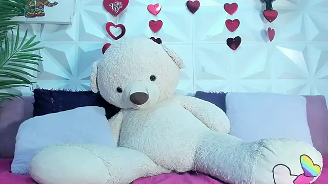 Snapshot of Briyit_Doll chatting on 03/24/26, 02:38 Briyit Doll online show from 03/24/26, 02:38