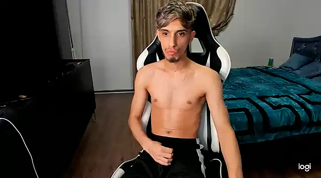 se6model online show from 12/01/24, 05:02