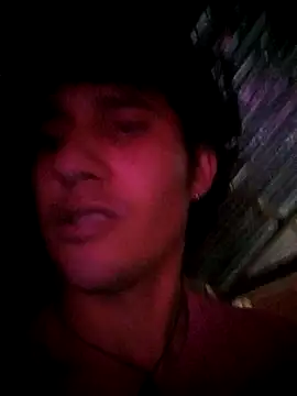 Snapshot of pedrodavid_ chatting on 10/12/25, 12:31 pedrodavid online show from 10/12/25, 12:31