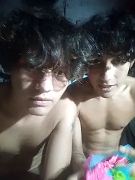 Snapshot of pedrodavid_ chatting on 12/05/25, 01:14 pedrodavid online show from 12/05/25, 01:14