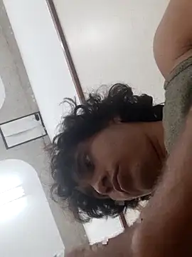 pedrodavid  online show from 03/24/26, 11:32