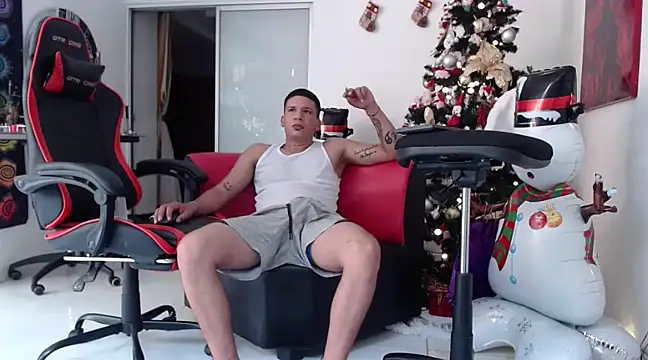 Snapshot of damiam_fiery chatting on 12/05/24, 01:38 damiam fiery online show from 12/05/24, 01:38