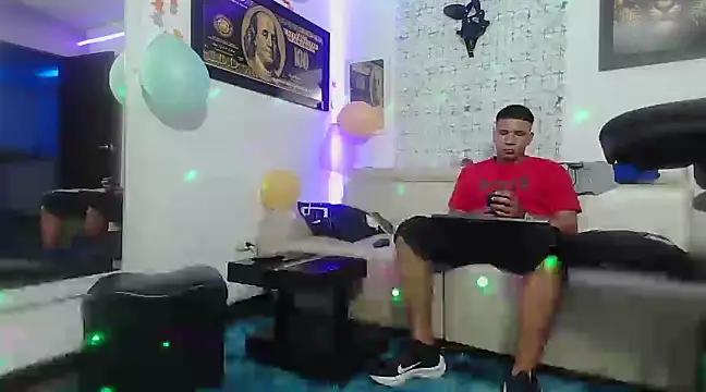 Snapshot of damiam_fiery chatting on 02/01/25, 04:24 damiam fiery online show from 02/01/25, 04:24