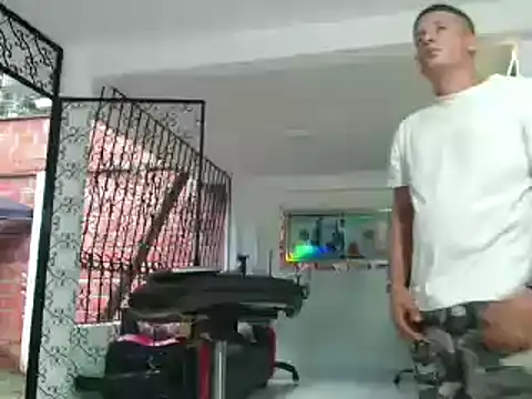 Snapshot of damiam_fiery chatting on 02/23/25, 10:31 damiam fiery online show from 02/23/25, 10:31