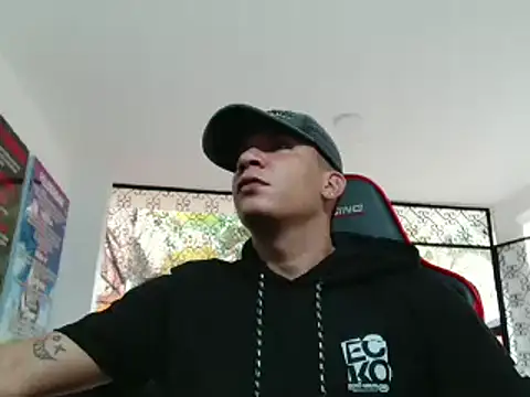 Snapshot of damiam_fiery chatting on 03/04/25, 02:32 damiam fiery online show from 03/04/25, 02:32