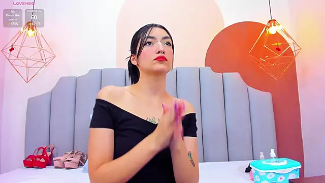 Snapshot of ThailyCherry chatting on 01/27/25, 07:46 ThailyCherry online show from 01/27/25, 07:46