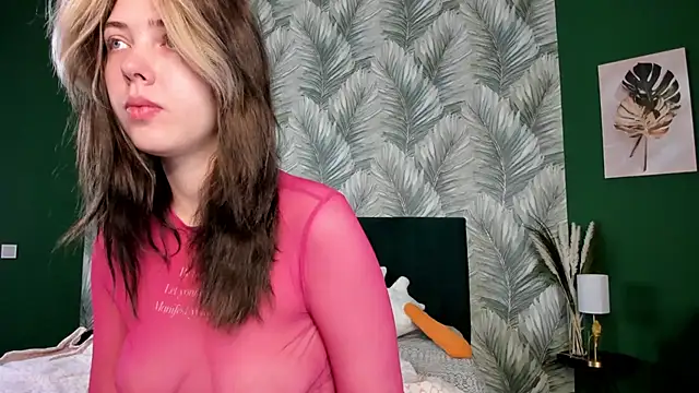 Vanessa Walters online show from 10/03/25, 02:52