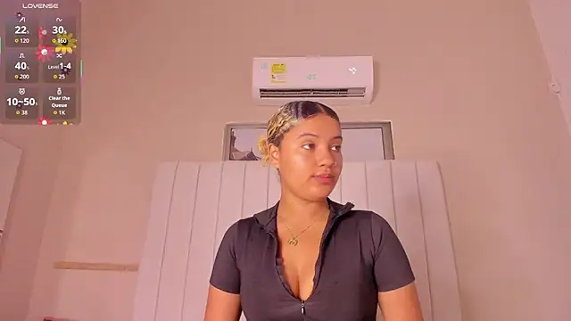 julieta flower online show from 11/14/25, 01:32