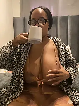 Saggy areola95 online show from 07/15/26, 08:19