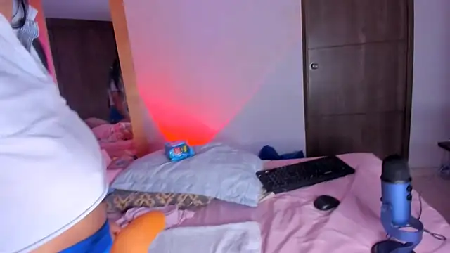 brendaruiz online show from 02/26/25, 09:42