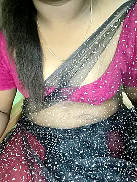 Snapshot of tamil_subha69 chatting on 12/05/24, 01:49 tamil subha69 online show from 12/05/24, 01:49