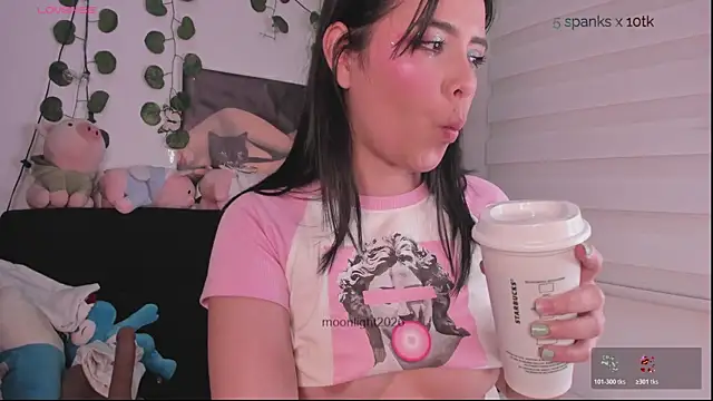 moonliiiight1 online show from 01/17/26, 12:04