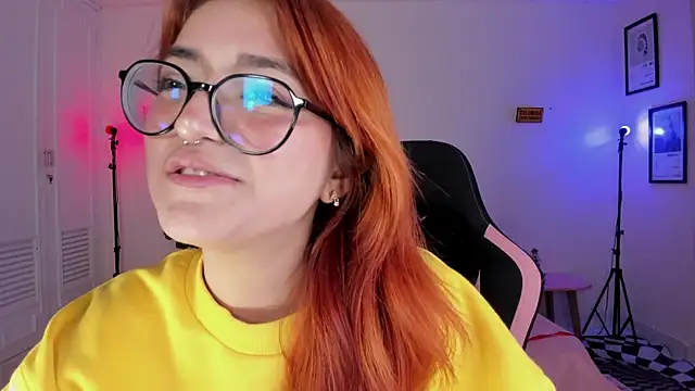 Snapshot of SweetJennaa chatting on 01/23/25, 07:43 SweetJennaa online show from 01/23/25, 07:43