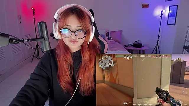 Snapshot of SweetJennaa chatting on 02/01/25, 12:16 SweetJennaa online show from 02/01/25, 12:16