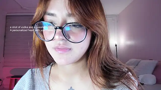 Snapshot of SweetJennaa chatting on 02/25/25, 08:58 SweetJennaa online show from 02/25/25, 08:58