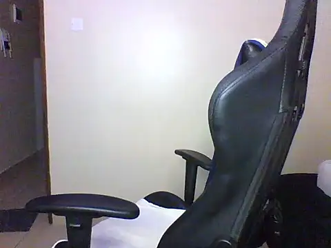 Candii wet  online show from 02/14/26, 04:26