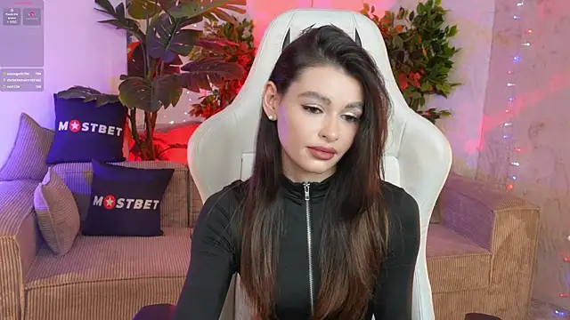 Gabriella054 online show from 12/05/24, 08:00