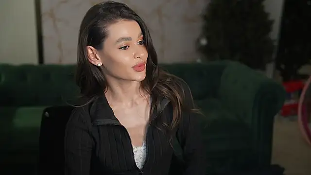 Gabriella054 online show from 02/01/25, 03:30