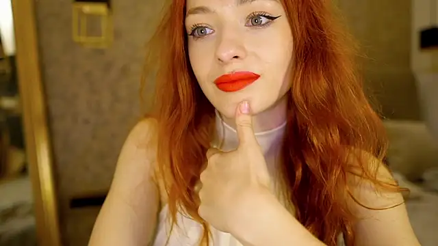 MiaRouge online show from 05/15/26, 10:50
