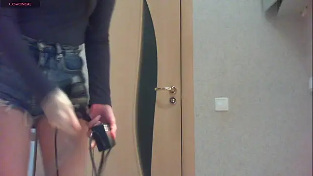 Snapshot of khu_yam chatting on 11/23/25, 12:49 khu yam online show from 11/23/25, 12:49