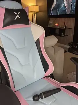 Snapshot of chelsiekink3 chatting on 01/21/25, 07:39 chelsiekink3 online show from 01/21/25, 07:39