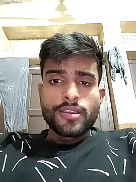 PRIYANHUxh online show from 11/30/25, 07:56