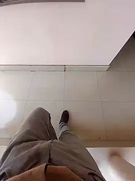 Snapshot of India_Dick8 chatting on 03/07/25, 06:13 India Dick8 online show from 03/07/25, 06:13