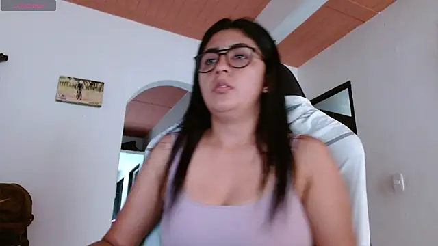 Snapshot of danna_peterson1 chatting on 03/13/25, 08:22 danna peterson1 online show from 03/13/25, 08:22