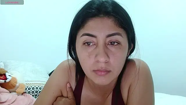 Snapshot of danna_peterson1 chatting on 11/08/25, 03:39 danna peterson1 online show from 11/08/25, 03:39