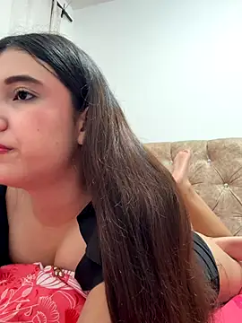 Snapshot of mia_cooper_24 chatting on 10/25/25, 04:31 mia cooper 24 online show from 10/25/25, 04:31