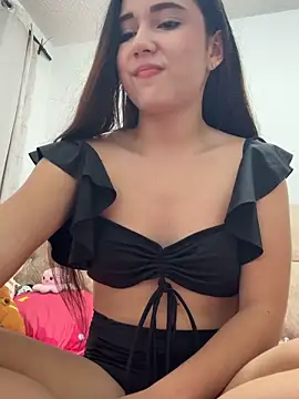 Snapshot of mia_cooper_24 chatting on 12/17/25, 01:22 mia cooper 24 online show from 12/17/25, 01:22